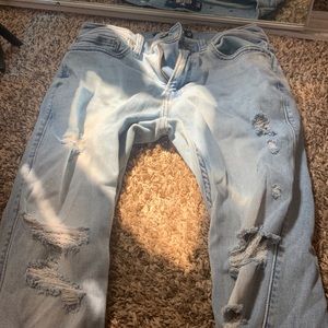 Skinny ripped blue jeans